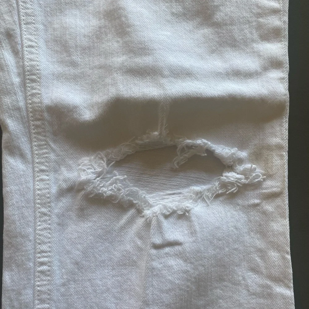 MOTHER Women's Crisp White  Jeans - Picture 5 of 10